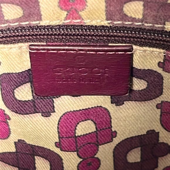 🎟️ GUCCI GUCCHISIMA Abbey D-Ring Messenger - Purple GIVEAWAY - Picture 10 of 11